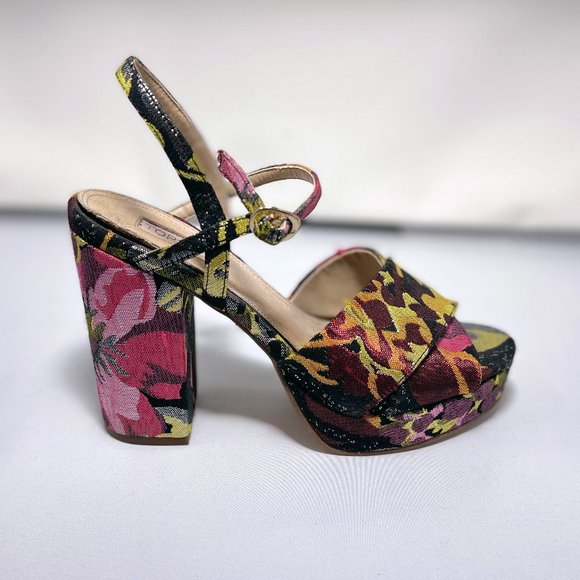 Topshop Shoes - Topshop floral platforms